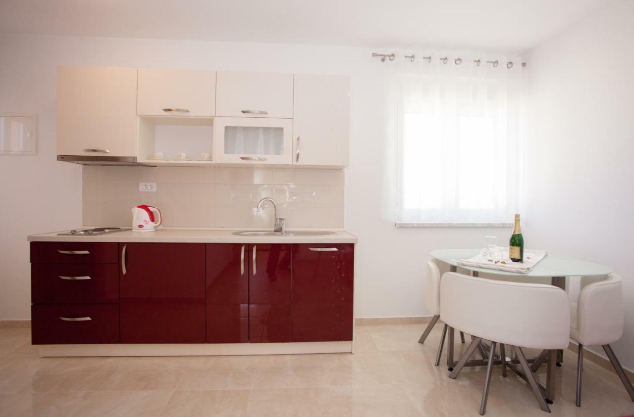 Apartments Mia 4&5 Baška Voda Exteriör bild