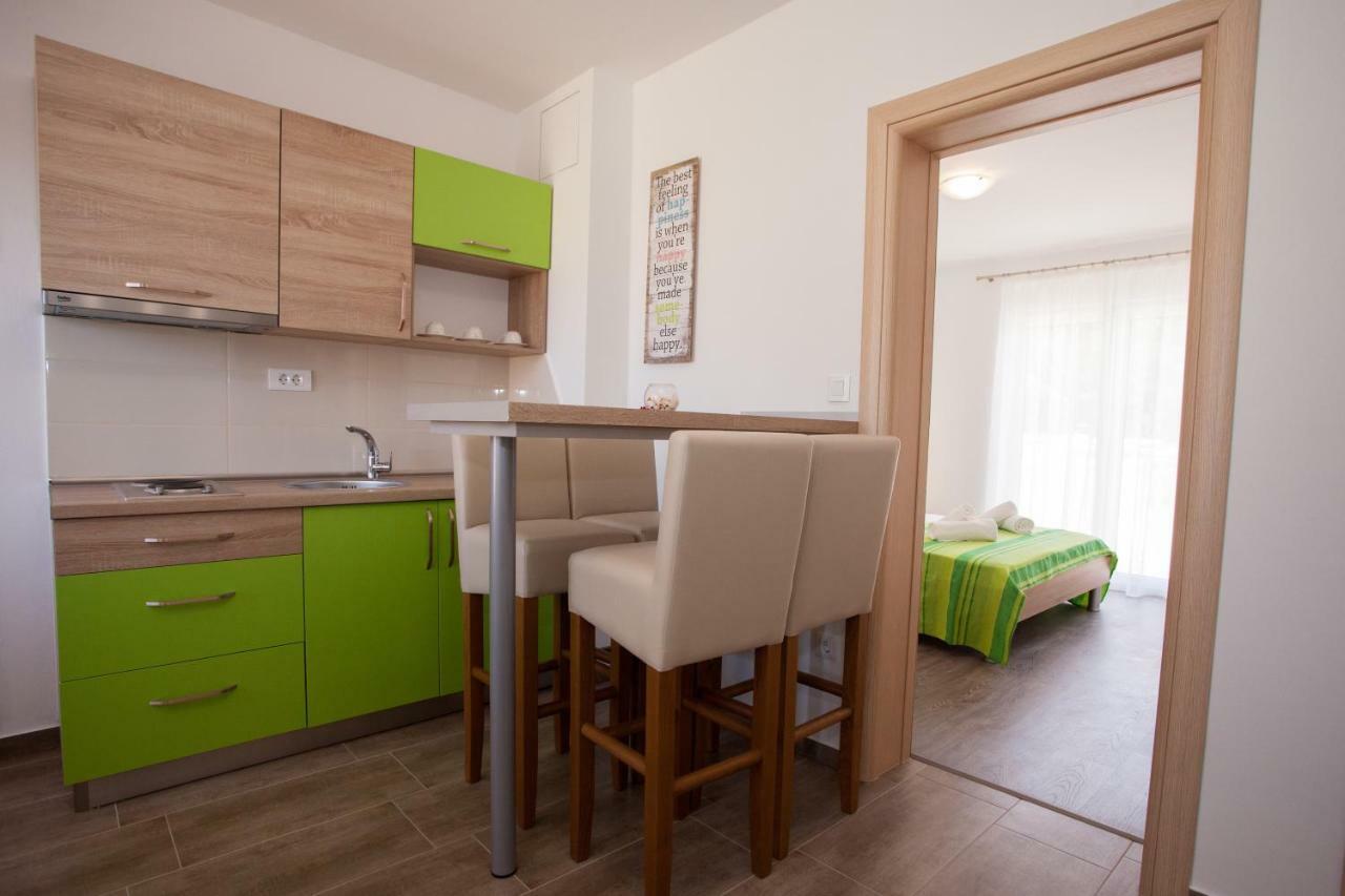 Apartments Mia 4&5 Baška Voda Exteriör bild