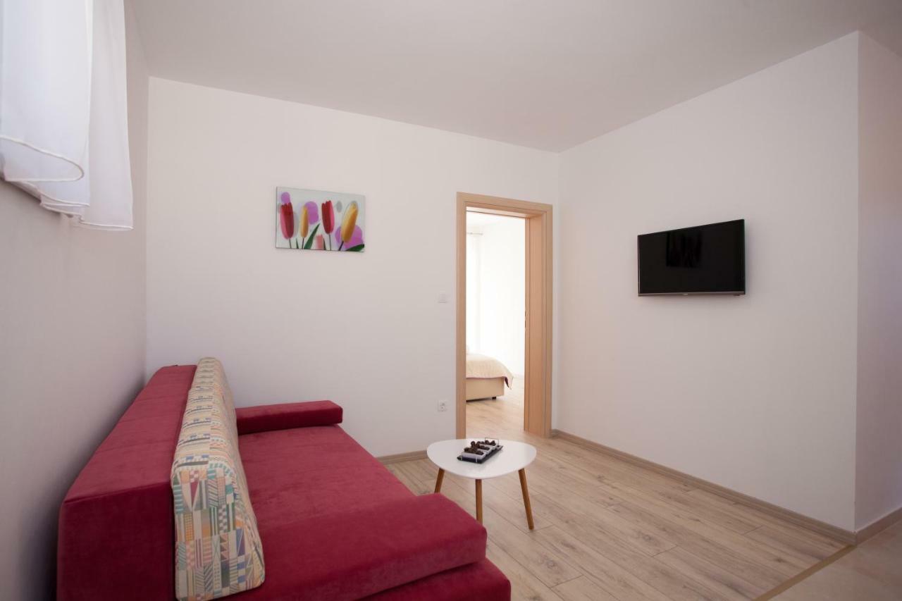 Apartments Mia 4&5 Baška Voda Exteriör bild