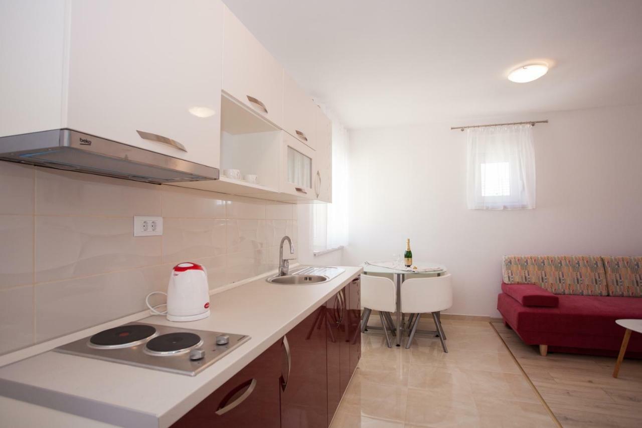 Apartments Mia 4&5 Baška Voda Exteriör bild